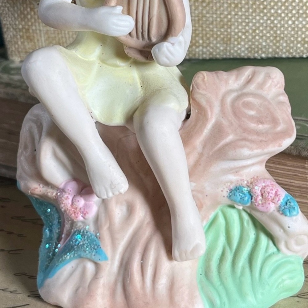 Whimsical Nursery & Fantasy Decor – Teddy Bear Photo Frame & Fairy Figurine - Picture 6 of 15